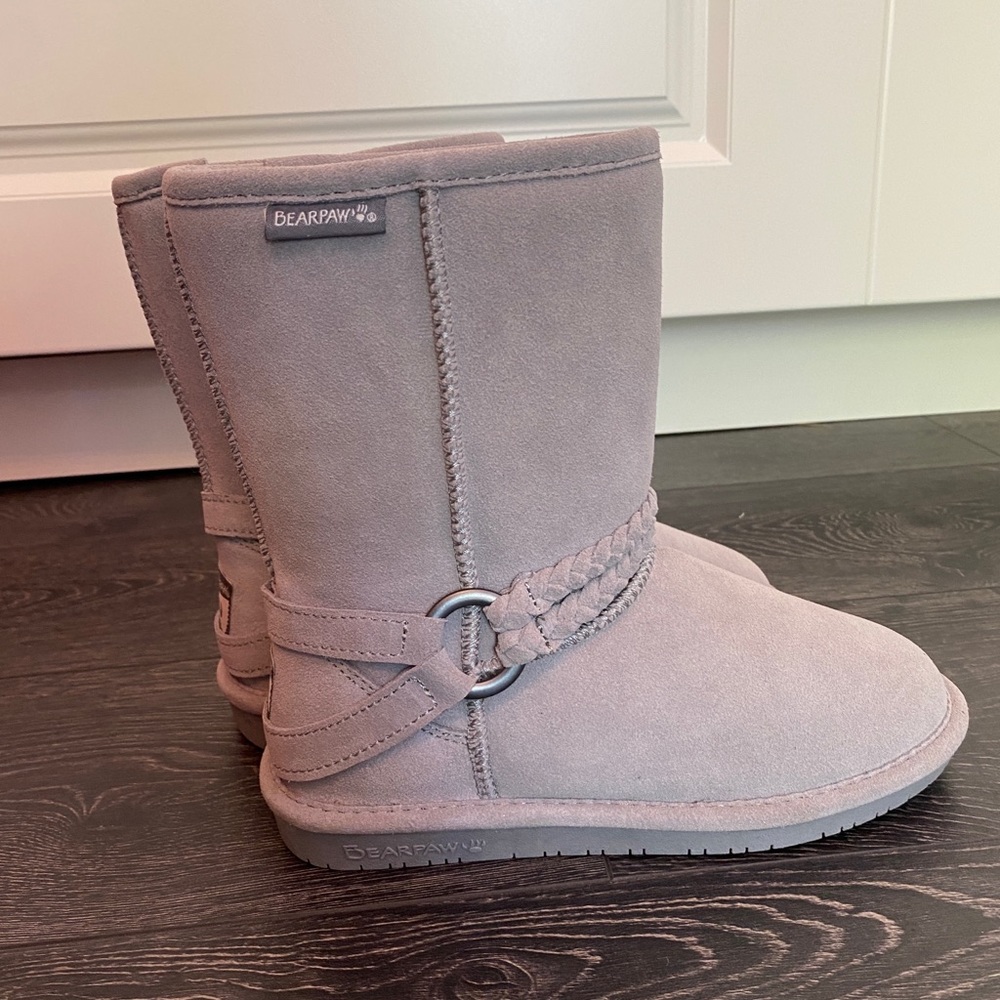NEW BEARPAW grey boots size 6